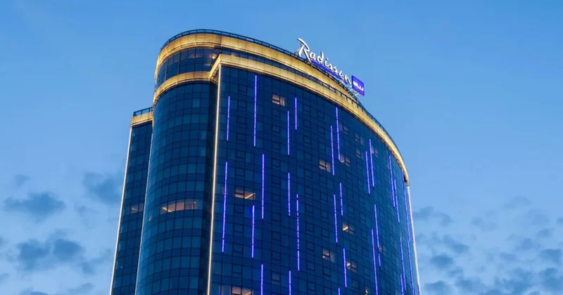 Moskvada beşulduzlu hoteldə yanğın olub FOTO