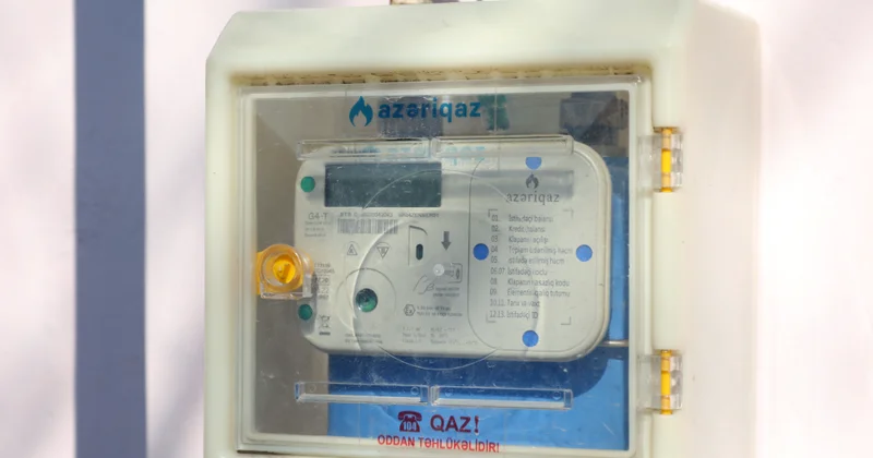​Abonent qaz sayğacı qutusu üçün qapı qapı gəzdirilir ŞİKAYƏT