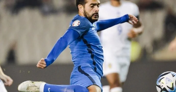 Emin Mahmudov ilk “üçlük”də