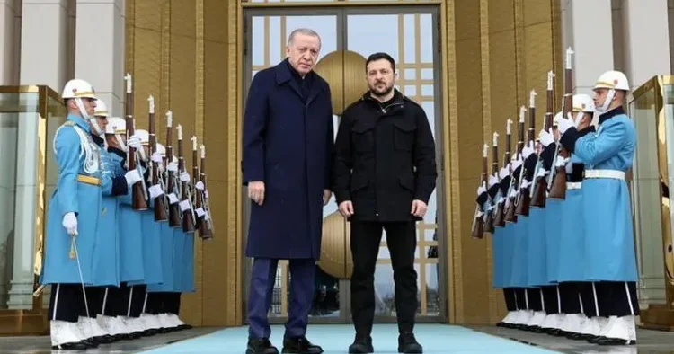 Zelenski üçün əsas hədəf Türkiyənin dəstəyi ilə cəbhədə nəfəs almaqdır AÇIQLAMA