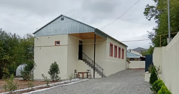 Qırmızı Bazar və Sosa növbəti köç olub