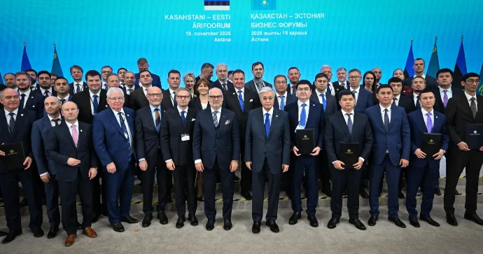 Bolt Azərbaycan şirkətinin təmsilçiləri Qazaxıstan Estoniya forumunda iştirak edib FOTO