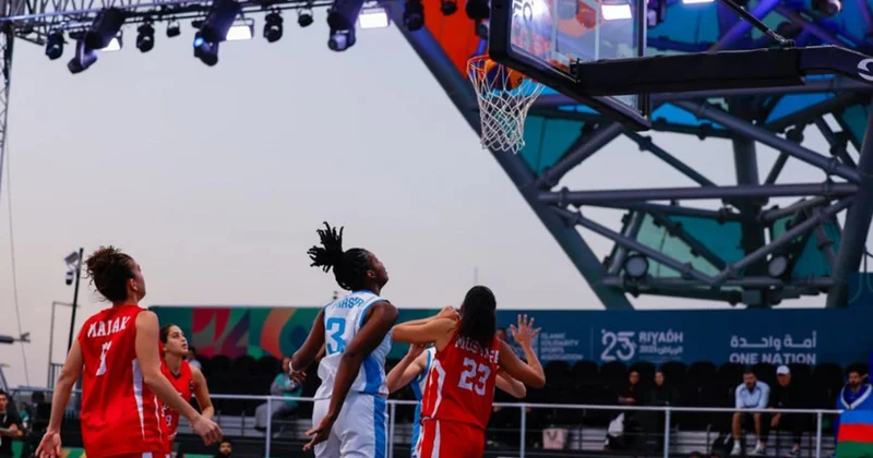 Basketbolçu qızlarımızdan qızıl medal!