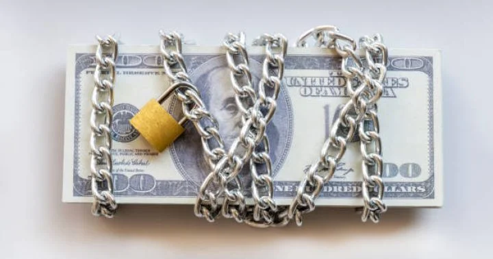 Dolların sabah üçün rəsmi məzənnəsi müəyyən olunub