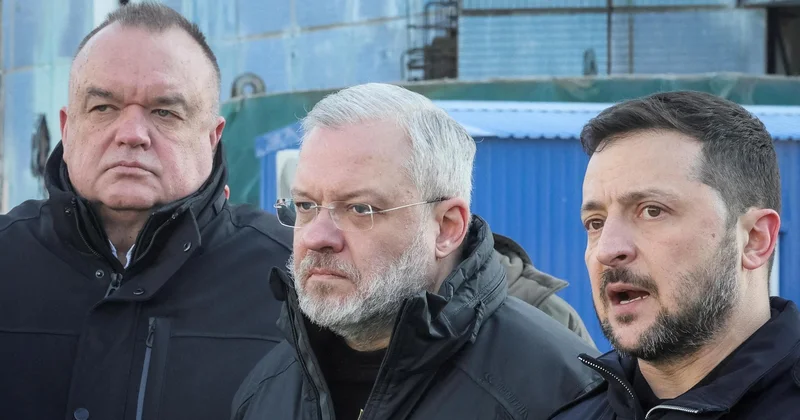 Korrupsiya qalmaqalı Ukraynanı uçuruma aparır Zelenski təhlükədədir