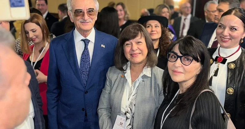 Редкое сочетание посол и посланник культуры