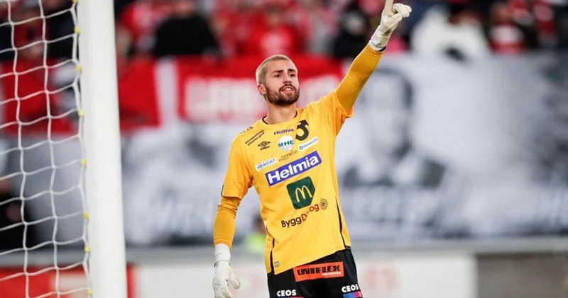 Tottenhem klubunun 27 yaşlı qapıçısı futbolu tərk etdi