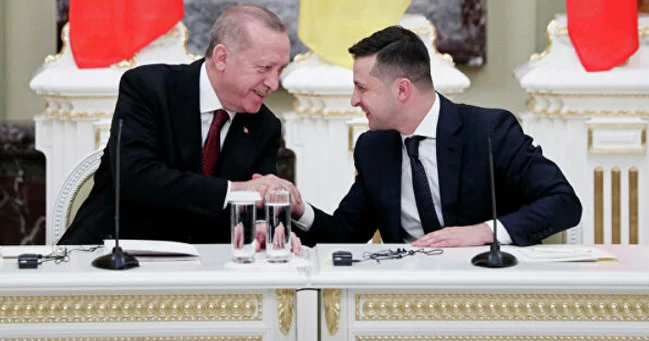 Ərdoğanın Ofisi Zelenski ilə danışıqları təsdiqləyib