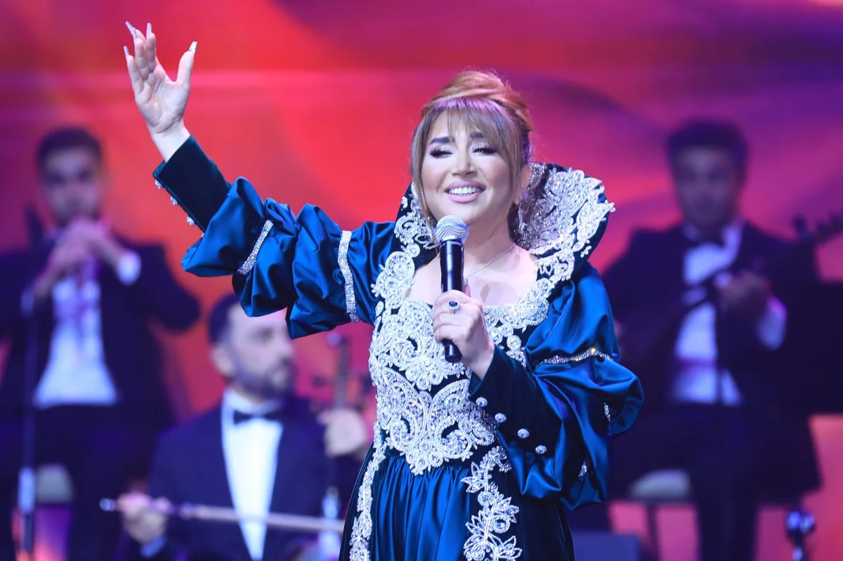 Şəhid anaları Elnarə Abdullayevanın konsertində Foto