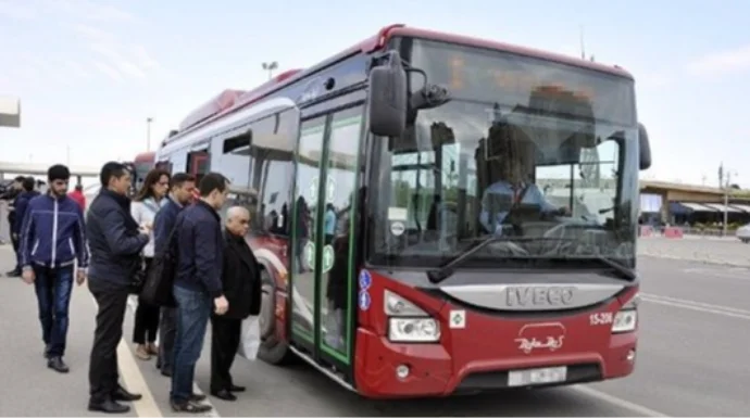 Avtobuslarda unudulan əşyaların aqibəti necə olur? Məsuliyyət kimdədir? FOTO