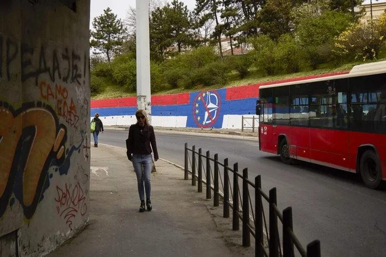 Yunanıstan Avropa İttifaqını Serbiyanı üzvlüyə qəbul etməyə çağırıb