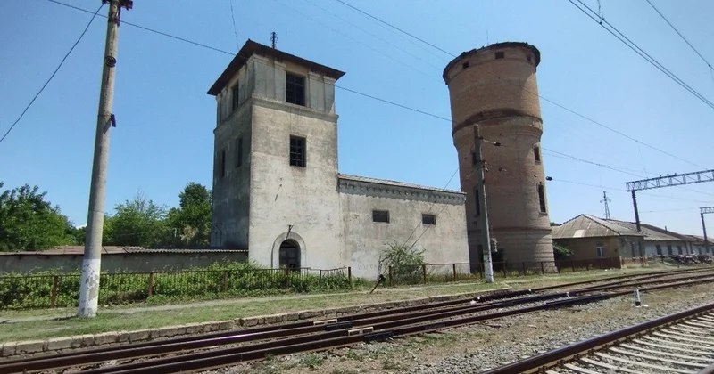 9 cu sinif şagirdi ağır xəsarət aldı