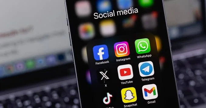 Sosial şəbəkələrdə bəzi məlumatların paylaşılması QADAĞAN EDİLƏCƏK