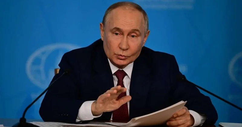 Putin: 2026 cı ildə müharibəsiz yaşamaq istərdik