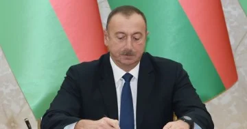 Prezident İlham Əliyev Abşeron rayonu ərazisində avtomobil yollarının əsaslı təmiri ilə bağlı əlavə tədbirlər haqqında Sərəncam imzalayıb