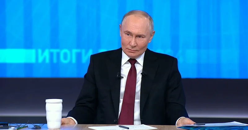 Putin: Ukrayna ilə sülh danışıqlarını rədd etmirik
