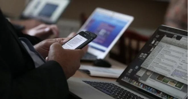 Azərbaycanda bu mobil operator fəaliyyətini dayandırdı