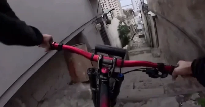 Sosial şəbəkələrdə gündəm olan velosipedçilər DANIŞDILAR