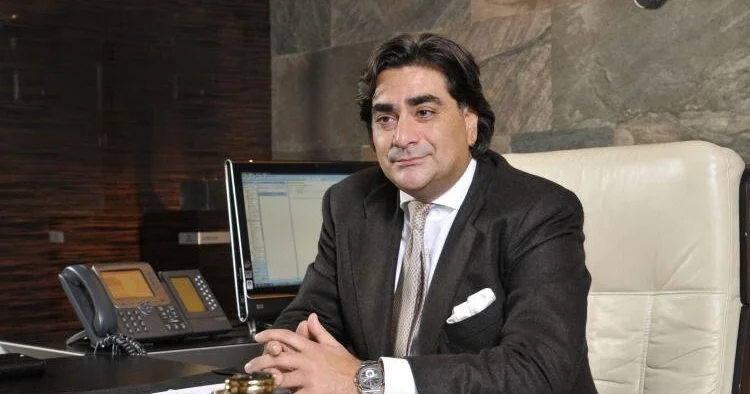 Azərbaycanlı bankir Fransadakı villasını 17 milyon avroya satır FOTO