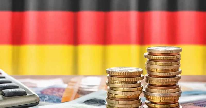 Almaniya hökuməti 2026 cı ildə yarım trilyon avrodan çox borc alacaq