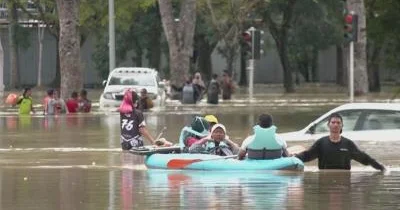 Malayziyada 15 mindən çox insan təxliyə edildi