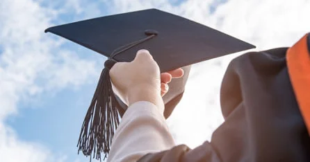 Bu tələbələrə əlavə 200 manat TƏQAÜD VERİLİR