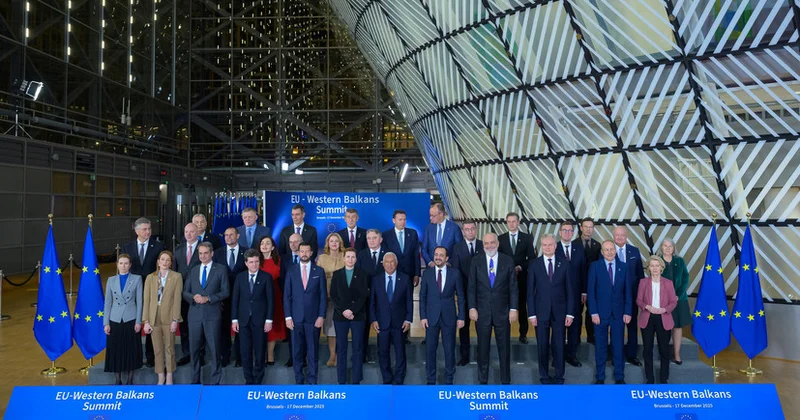 Brüsseldə Aİ sammiti “müharibə şurası”na çevrildi