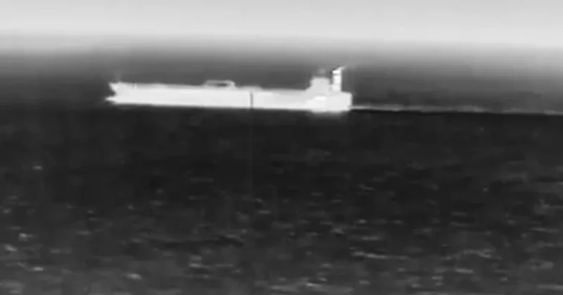 Ukrayna ilk dəfə Aralıq dənizində Rusiya gəmisini vurdu Video