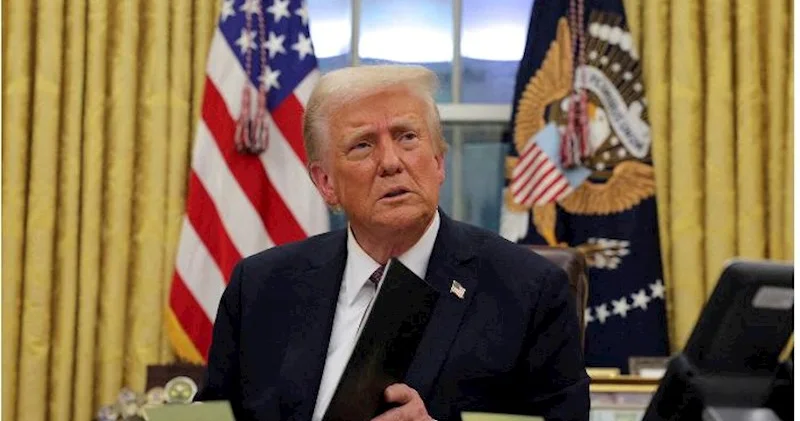 Tramp müdafiə büdcəsini imzaladı