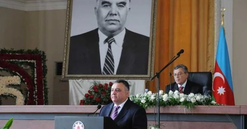 Эльдар Махмудов уходит в долину волков главная тема