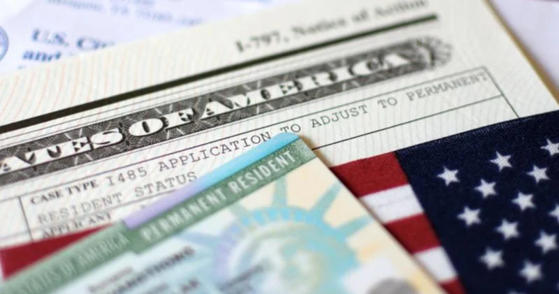 Amerika arzusu bitdi: Green Card ləğv edildi