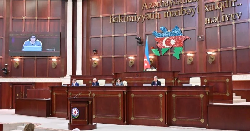 Avropa Parlamenti deqradasiyaya uğrayır