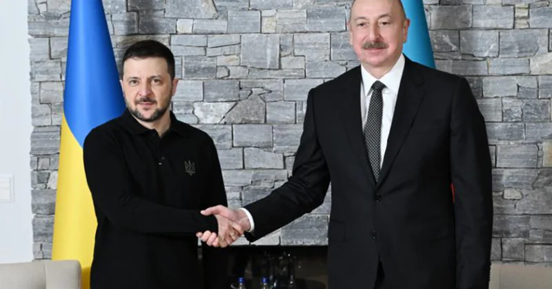 Zelenskidən Əliyevə təbrik