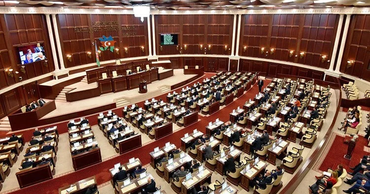 Сегодня парламент Азербайджана примет заявление в связи с Европейским парламентом