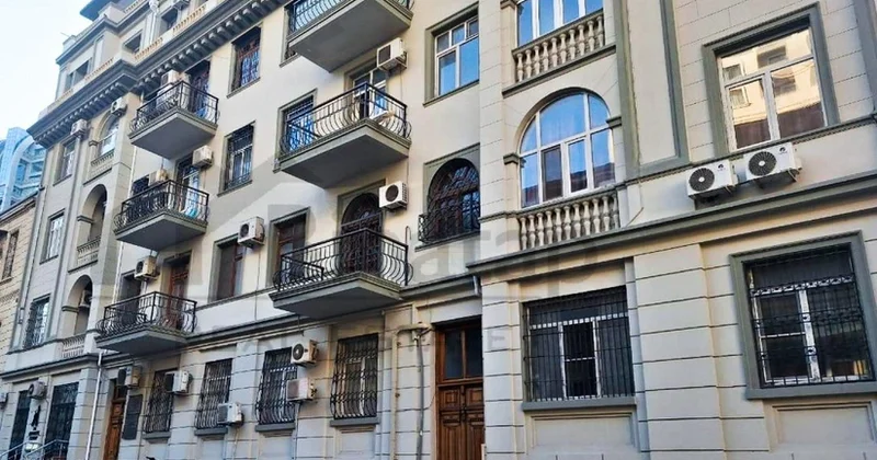 Binada özbaşına artırma işlərinin qarşısı alındı KONKRET