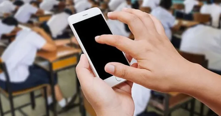 İmtahanlara xüsusi texniki vasitə keçirənlərin məhkəməsi BAŞLADI