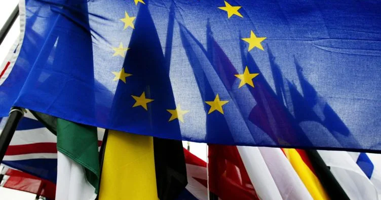 Macarıstan, Çexiya və Slovakiya Kiyevi maliyyələşdirməkdən imtina ediblər