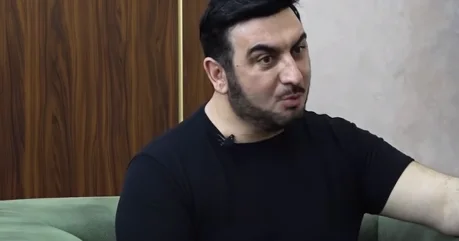 Ölünüzə dirinizə, atanıza, nəsildəki kişilərə hörmət qoymursunuz, ərinizdən gəzdiyinizdən efirdə danışırsınız VİDEO