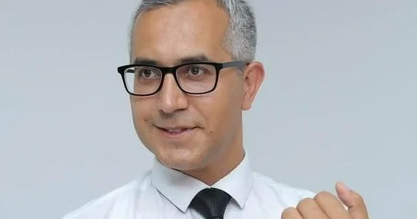 QƏBUL İMTAHANI İLƏ BAĞLI MƏHKƏMƏ: Kamran Əsədovla Gündüz Abbasov hakim qarşısına çıxarıldılar