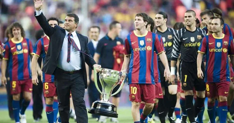 Laporta: Messi ilə yenidən görüşəcəyimizə ümid edirəm