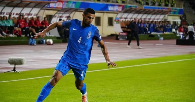 Azərbaycan millisinin zədəli müdafiəçisinin son vəziyyəti açıqlandı