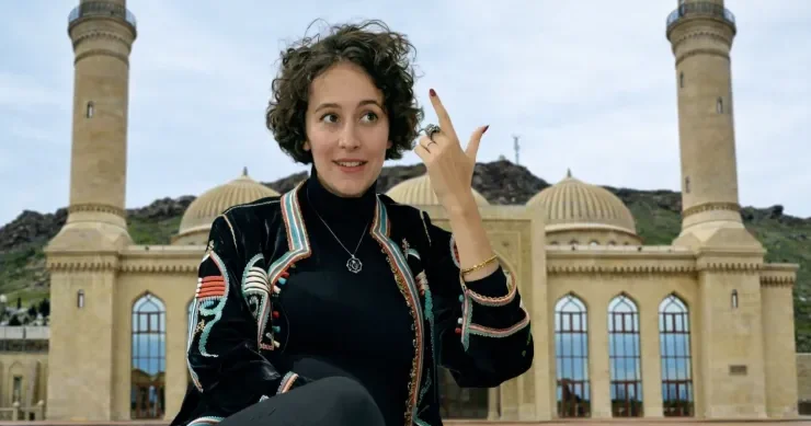 Bibiheybət məscidinin fonunda tapdanan mənəviyyat DAHA BİR SƏRT CAVAB