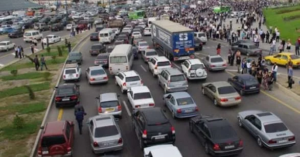 МВД назвало наиболее загруженные дороги Баку