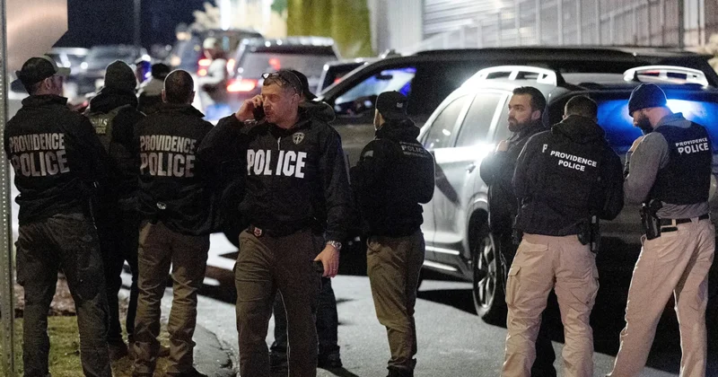 Стрельба на американской военной базе