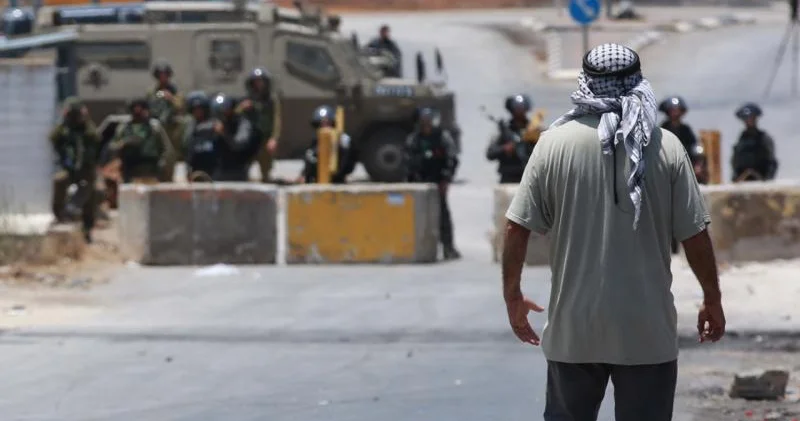 İsrial ordusuna əmr verildi: Daş atanları öldürün!