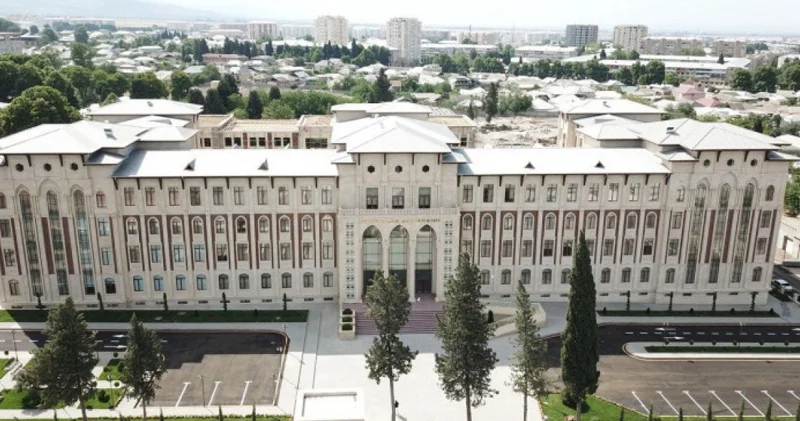 Bu universitet tələbələrə fərqli təqaüdlər təsis edib: 150, 250 manat