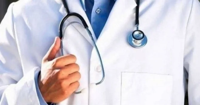 Həkimlərin orta aylıq əməkhaqqı 371% artıb