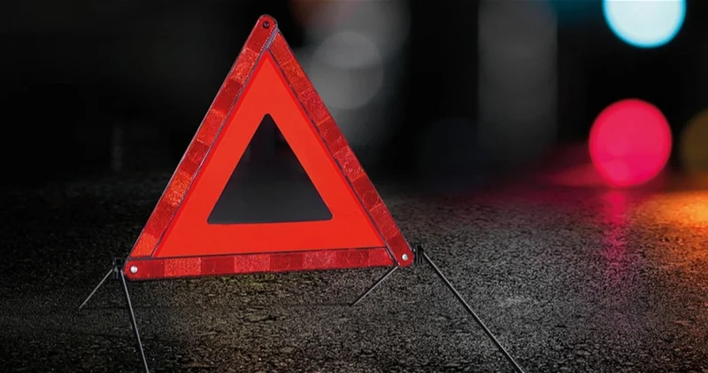 В Баку в перевернувшемся автомобиле погиб человек