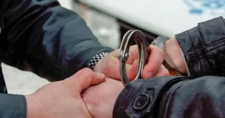 Əcnəbiyə qarşı quldurluq edənə HÖKM OXUNDU