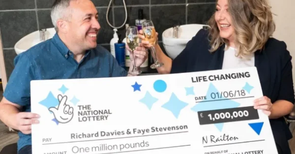 2 milyonluq lotereyanı ikinci dəfə qazandılar Hamı bu cütlükdən danışır